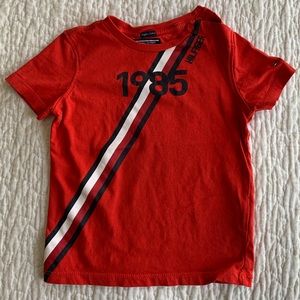 Tommy Hilfiger organic cotton graphic t-shirt